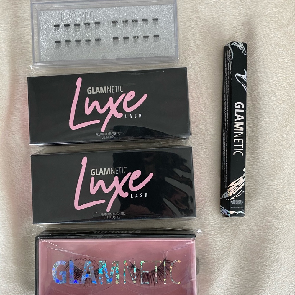 BNIB Glamnetic 3 Magnetic Lashes, 1 Liner, Anchors